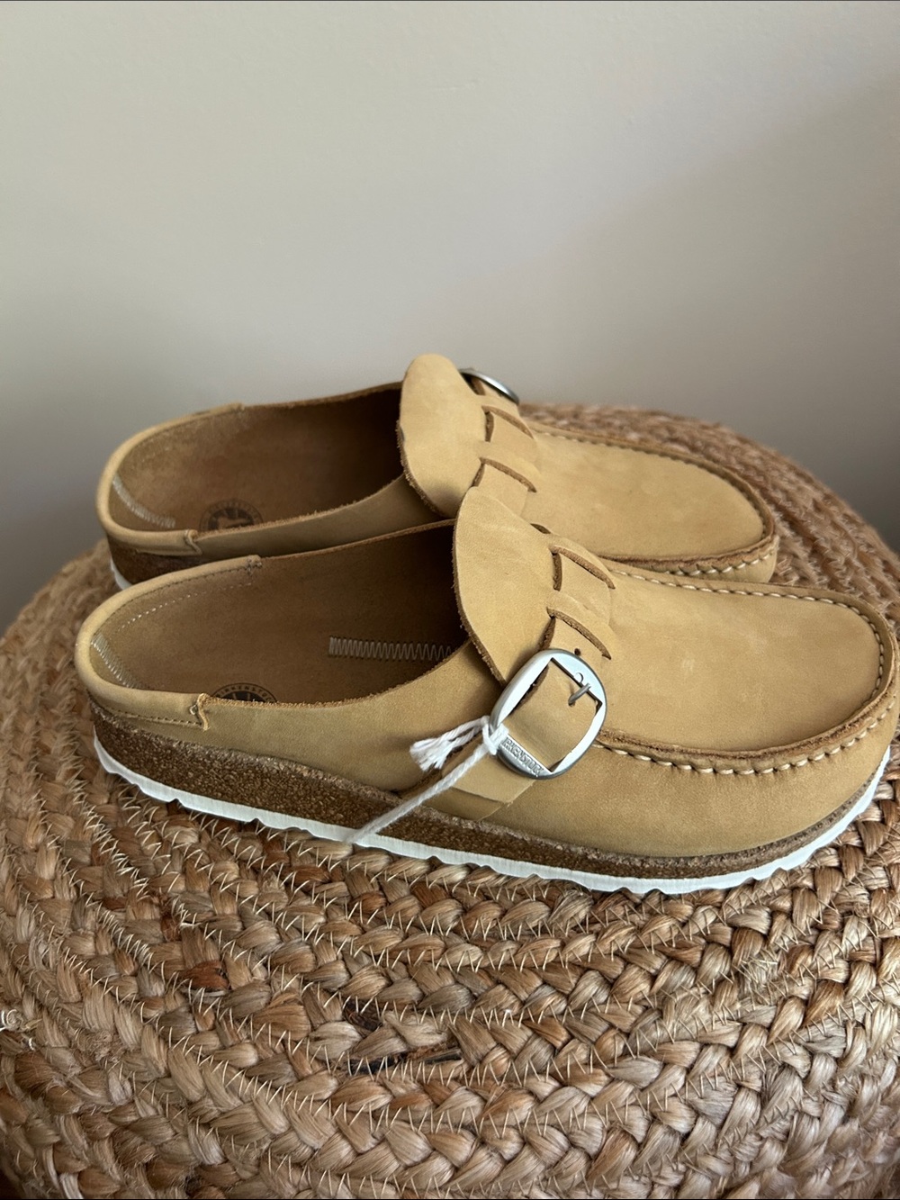 Birkenstock Buckley Tan Leather Clog - Picture 8 of 9